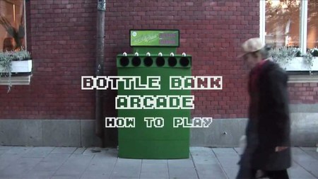 Teoría da Diversión - Bottle Bank Arcade Machine