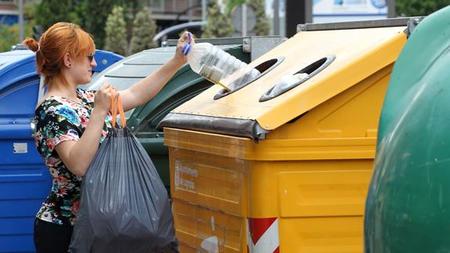 "A reciclaxe de plástico en España multiplicouse por sete nos últimos 15 anos"