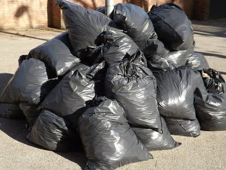 Large garbage 413757 1280